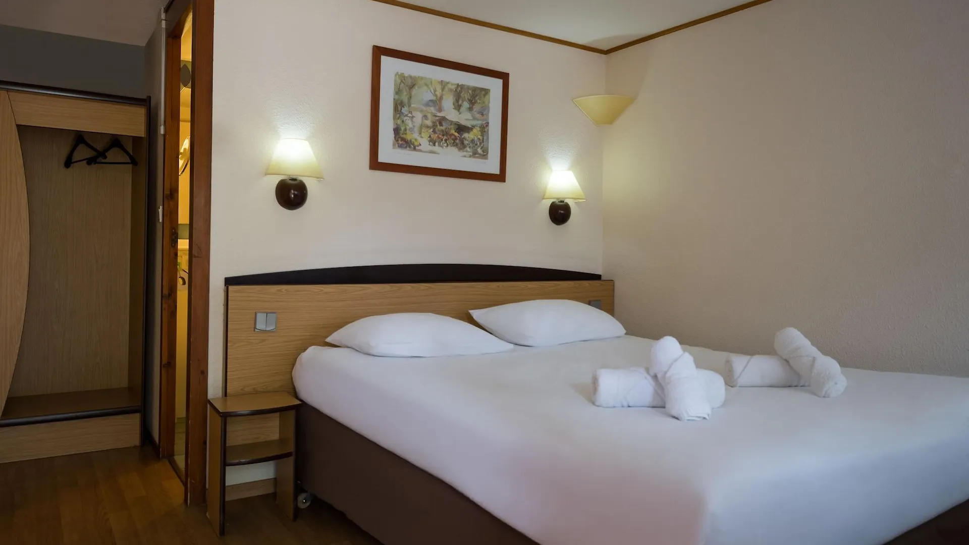 The Originals Access, Hotel Foix