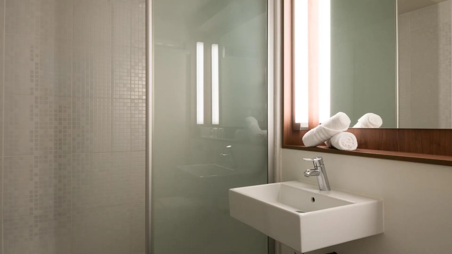 The Originals Access, Hotel Foix