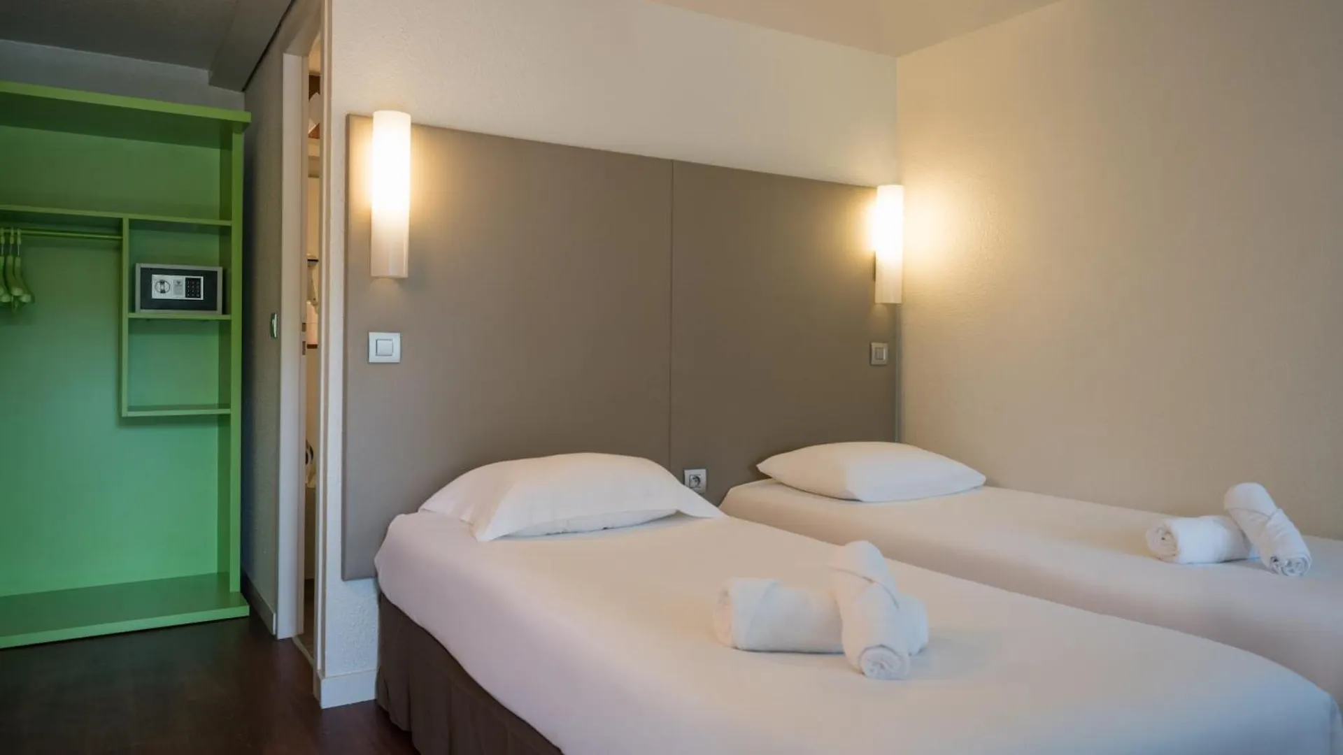 The Originals Access, Hotel Foix
