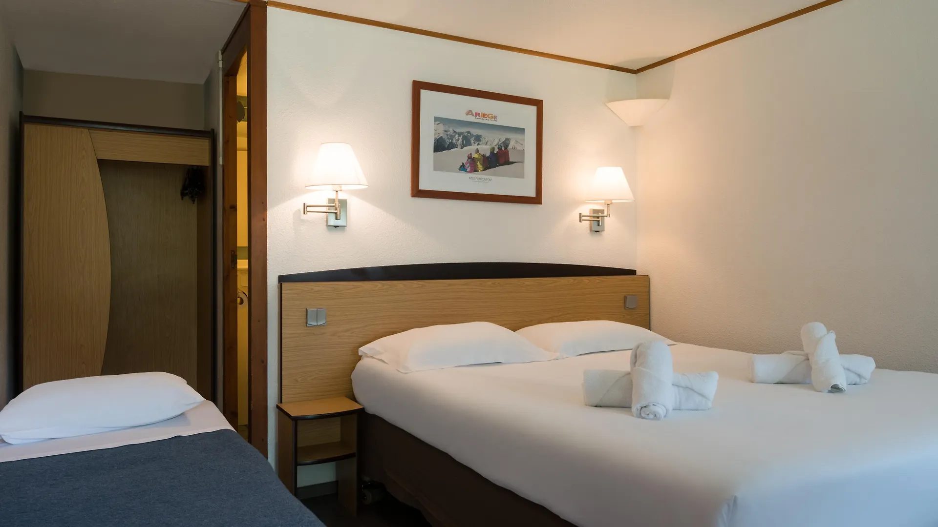 The Originals Access, Hotel Foix